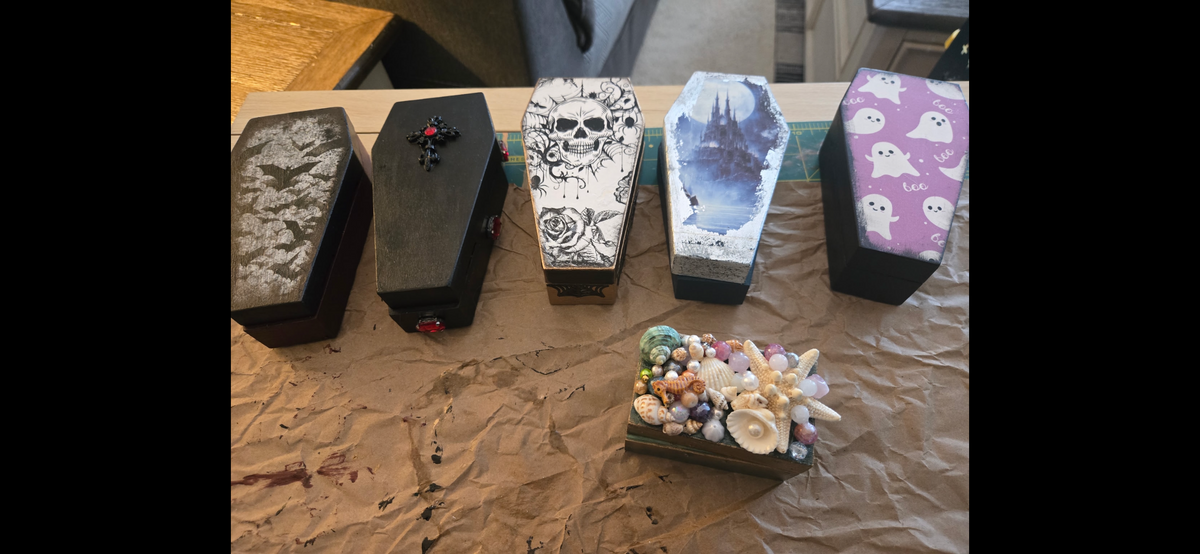 The Collector's Grimoire – 25 Pieces