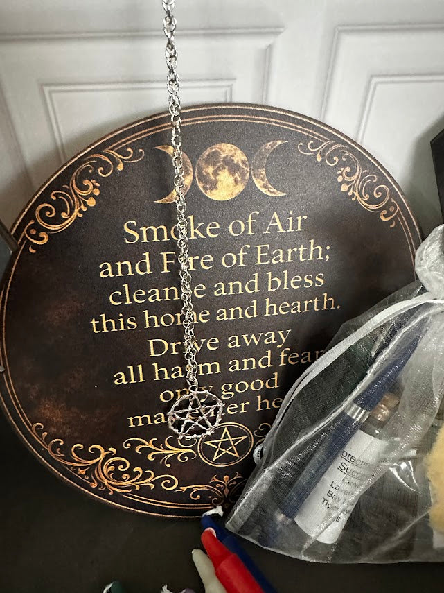 Witchy Boo Basket II – Protection Chant Sign, Esoteric Art, Evil Eye Jewelry & Spell Kit