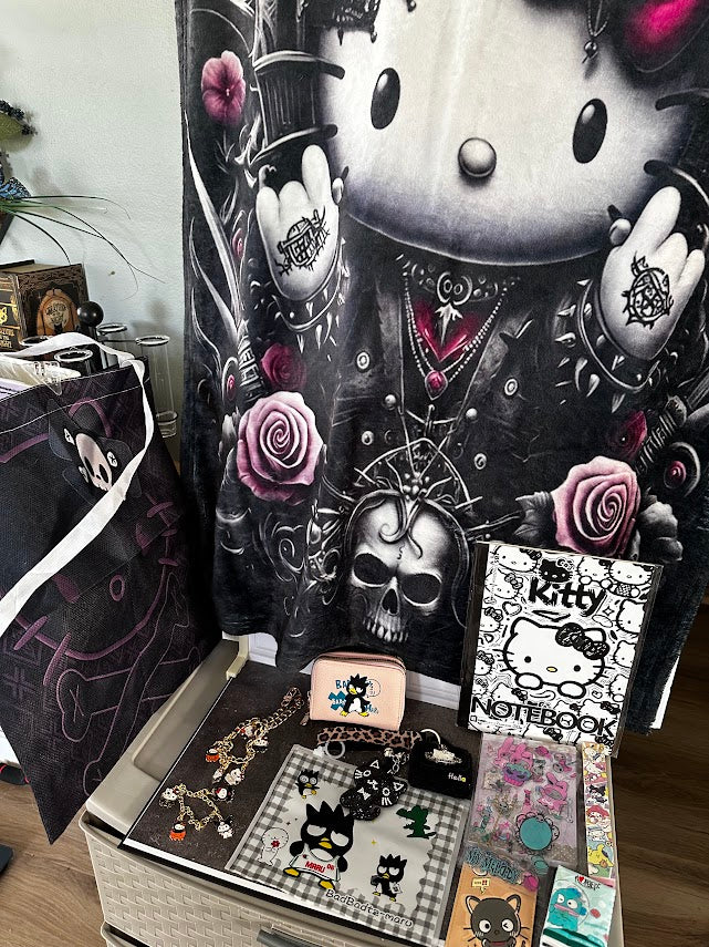 Gothic Kitty & Friends Boo Box with Throw, Tote & Accessories